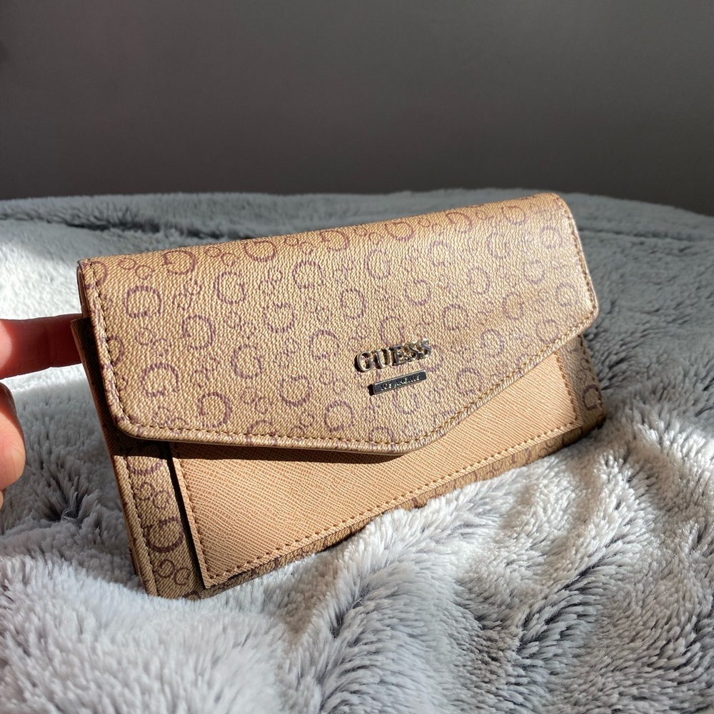 Guess Nude Clutch Wallet